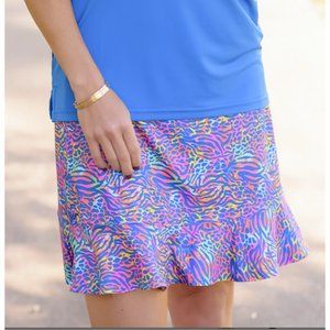 NWT BIRDIES AND BOWS  Play Flounce golf skort M